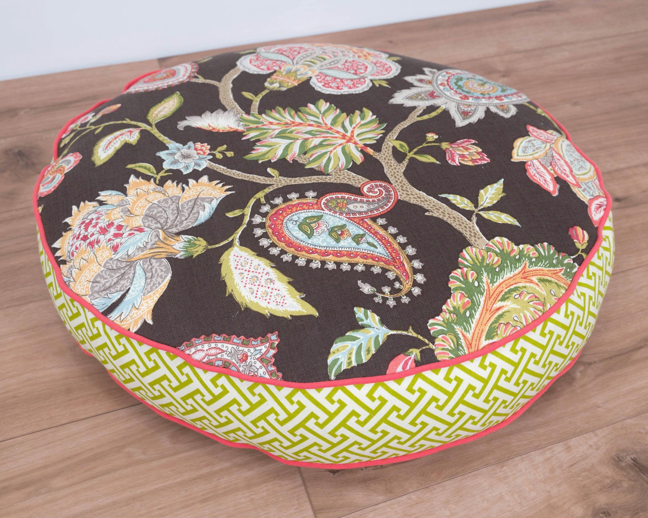 Round Floral Pet Bed
