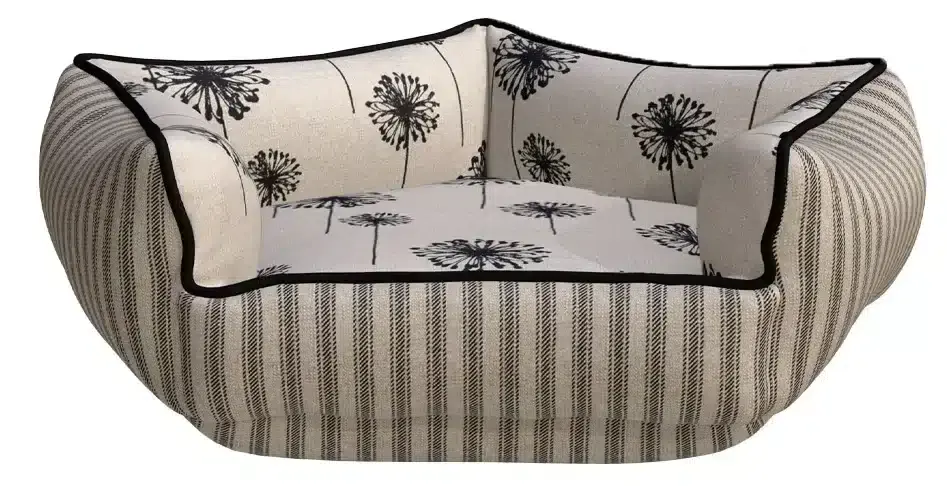 Penthouse Pet Bed โ Design 3