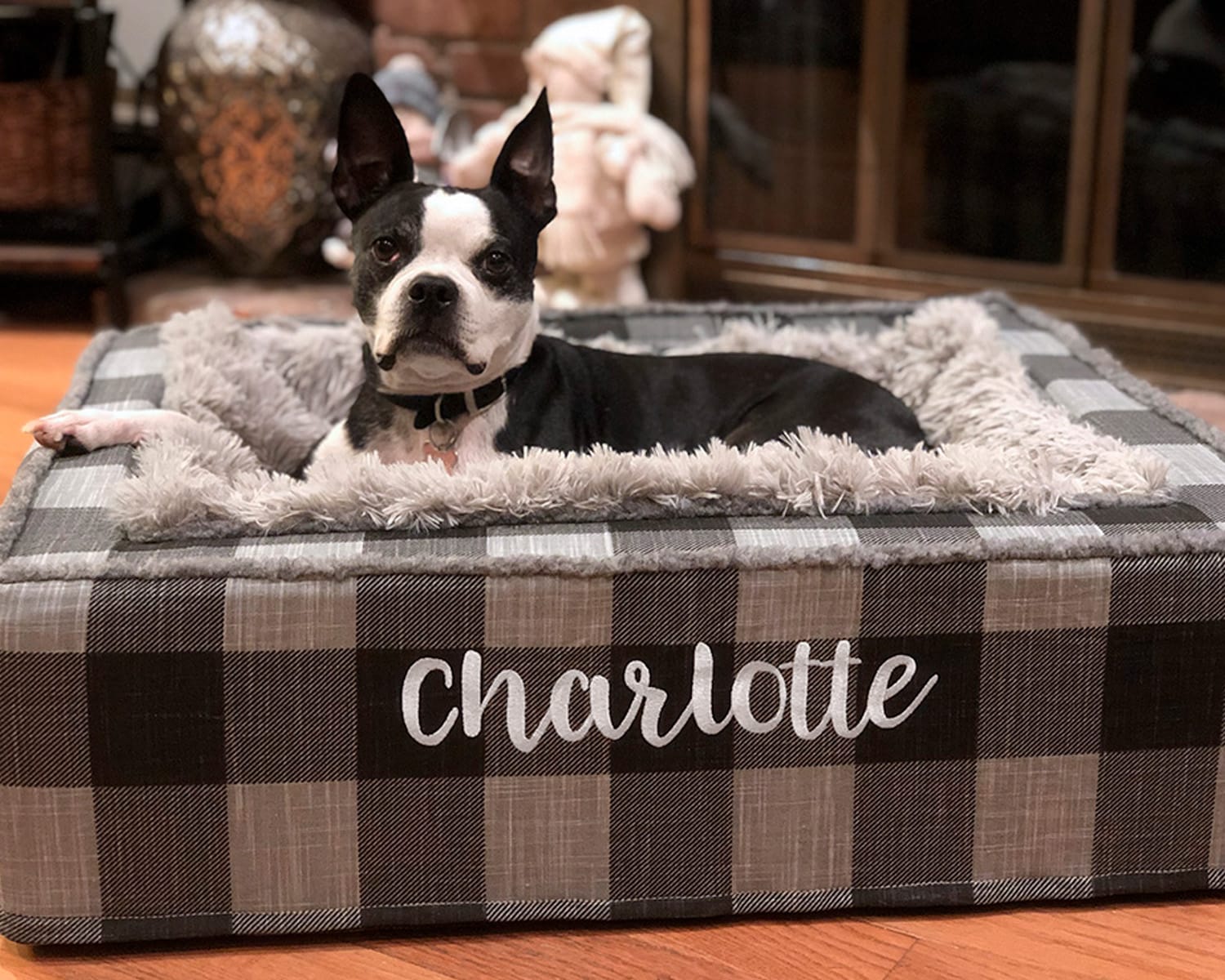 Black and white outlet buffalo check dog bed