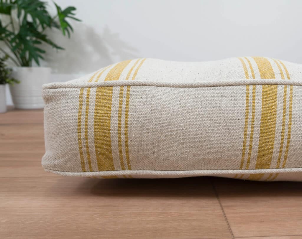 Feedback Rectangle Bed with Yellow Stripe