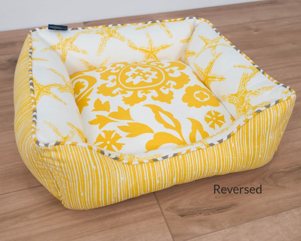 x-small dog bed with bolsters yellow nautical