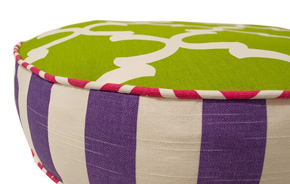 x small round pink green purple pet bed up close